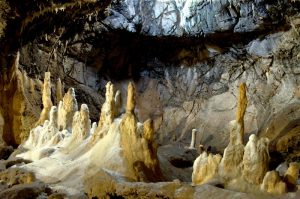 Rübeland – Hermannshöhle Blaue Grotte